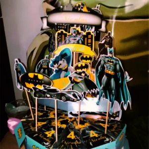 Cutie felie de tort Batman